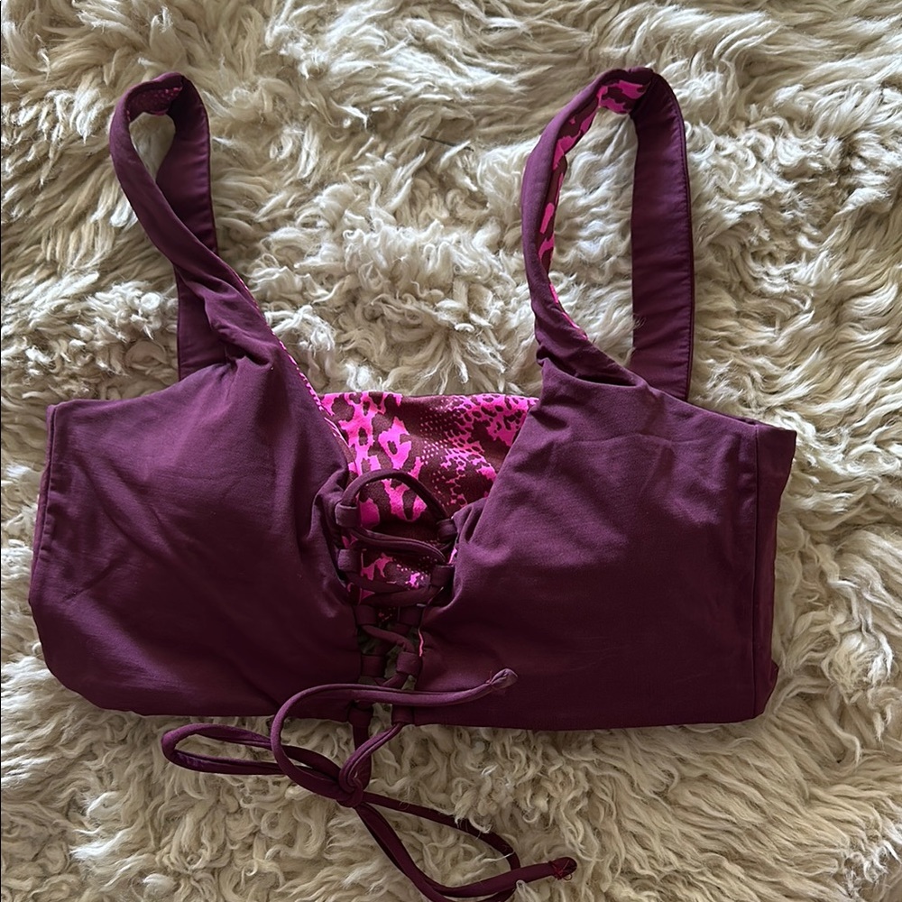 Stylish Purple Lace-Up swimsuit top